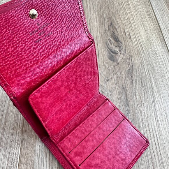 Louis Vuitton Epi Wallet - Picture 8 of 16
